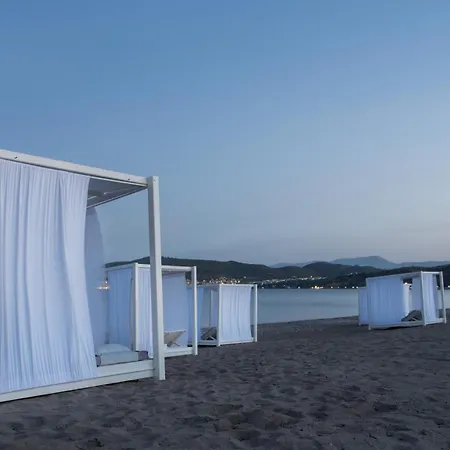 Mareggio Exclusive Residences&suites 3* Gythio