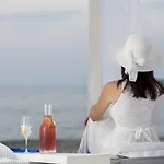 Mareggio Exclusive Residences & Hotel Gythio