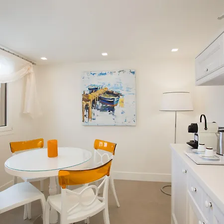 Mareggio Exclusive Residences & 3* Γύθειο