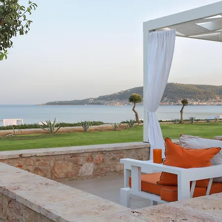 Mareggio Exclusive Residences & Γύθειο