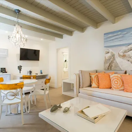 Mareggio Exclusive Residences & Hotel Gythio