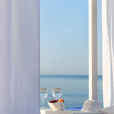Mareggio Exclusive Residences & 3* Gythio
